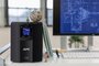 APC Smart-UPS SMC1000IC Noodstroomvoeding - 8x C13, USB, SmartConnect, 1000VA_